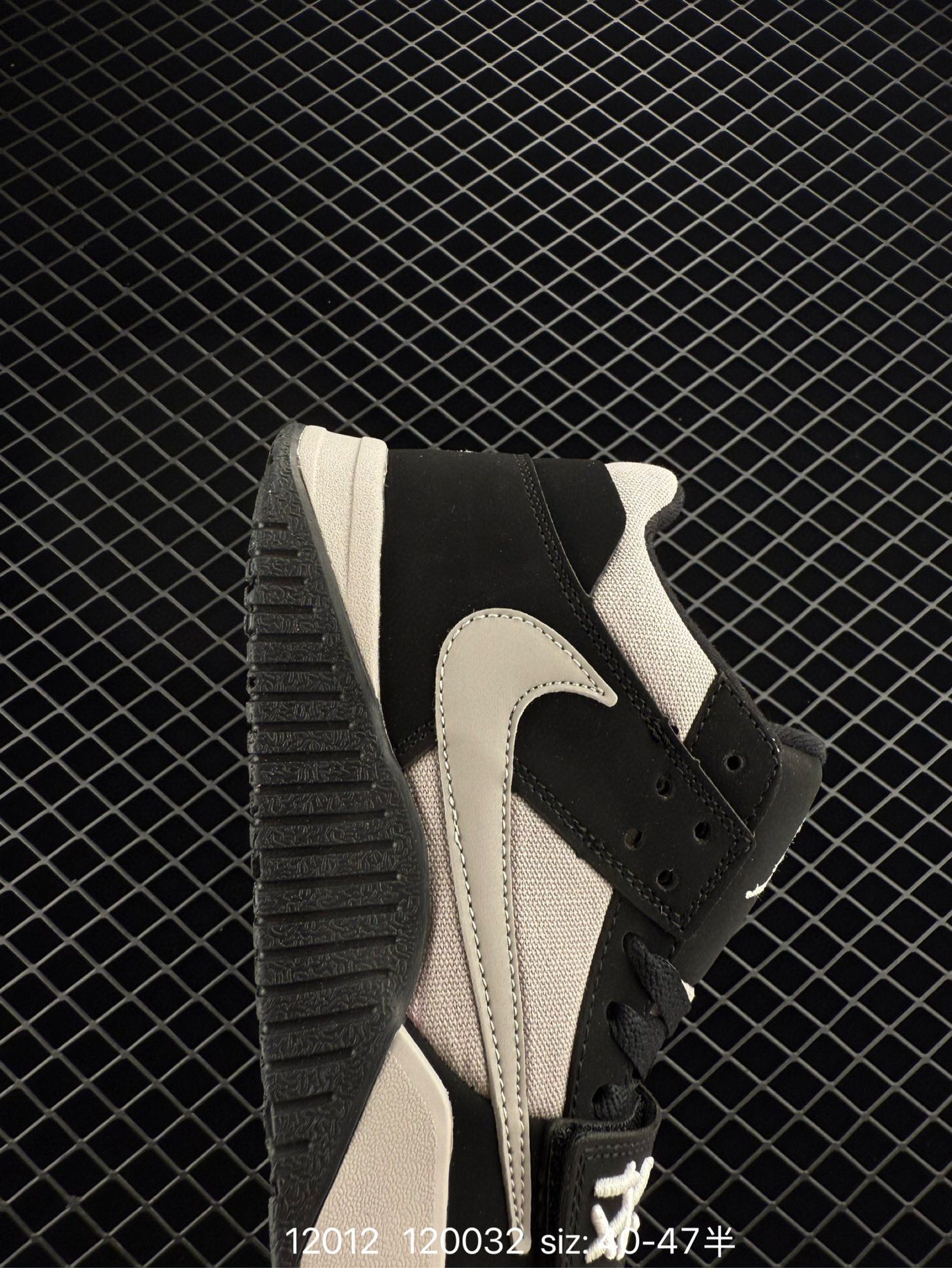 Travis Scott   Jordan Jumpman Jack